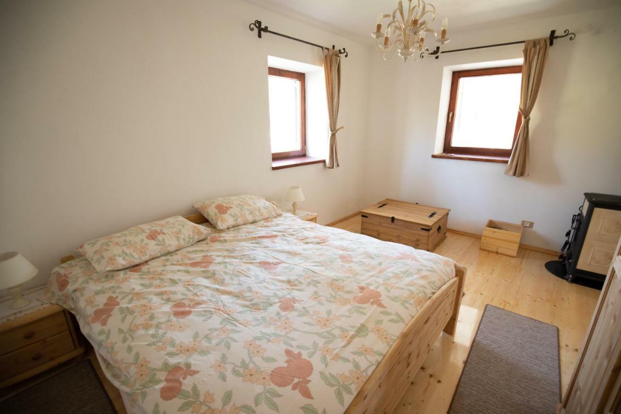 Gaia Apartment